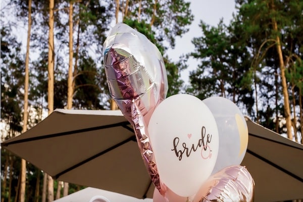Vinilos con mensajes personalizados para globos metálicos