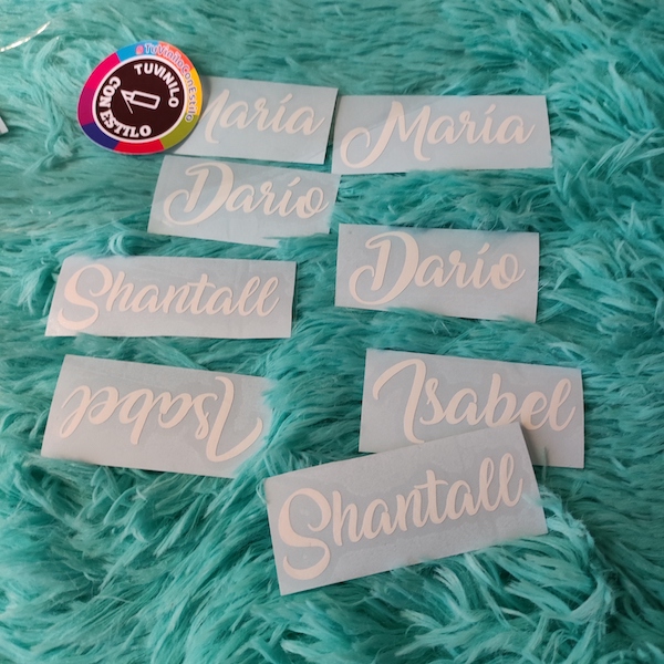 Vinilo decorativo con nombre para copa de vino
